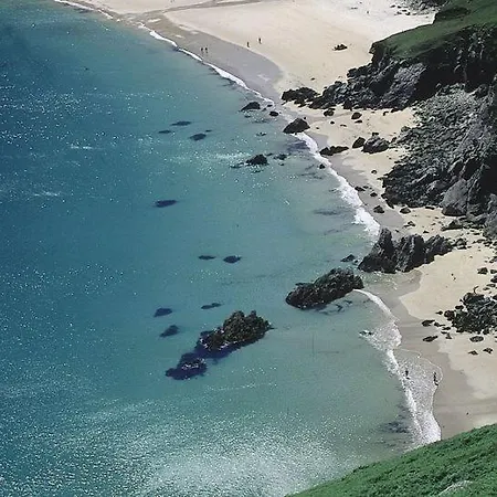 Kearneys Cottage, Dugort, Achill Island, County Mayo - 3 Bedroom Sleeps 6 펜션 *