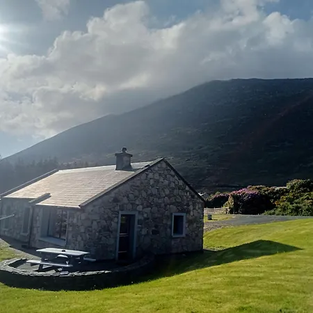 Kearneys Cottage, Dugort, Achill Island, County Mayo - 3 Bedroom Sleeps 6 Σπίτι διακοπών Bellanasally