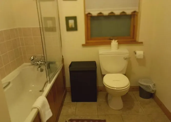 Kearneys Cottage, Dugort, Achill Island, County Mayo - 3 Bedroom Sleeps 6 度假居 *