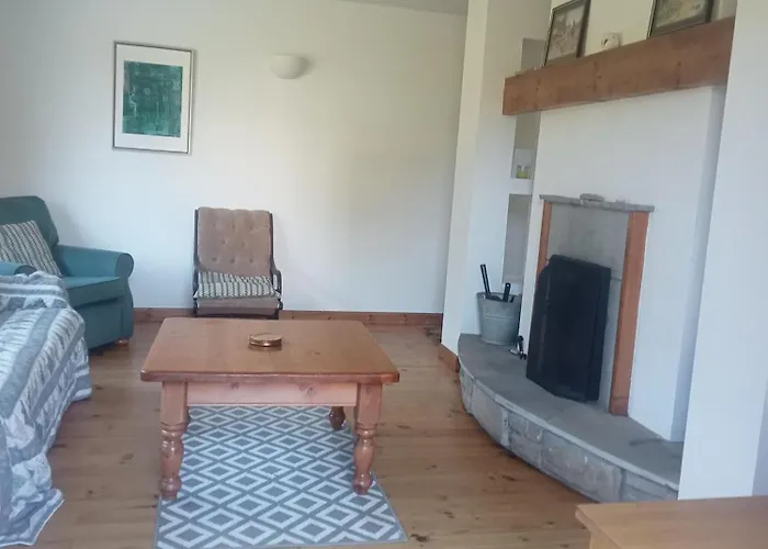 度假居 Kearneys Cottage, Dugort, Achill Island, County Mayo - 3 Bedroom Sleeps 6