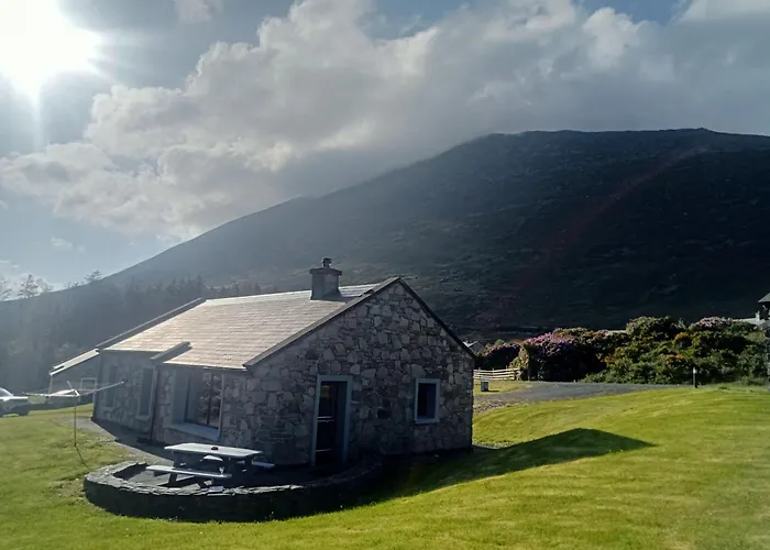 Kearneys Cottage, Dugort, Achill Island, County Mayo - 3 Bedroom Sleeps 6 度假居 Bellanasally